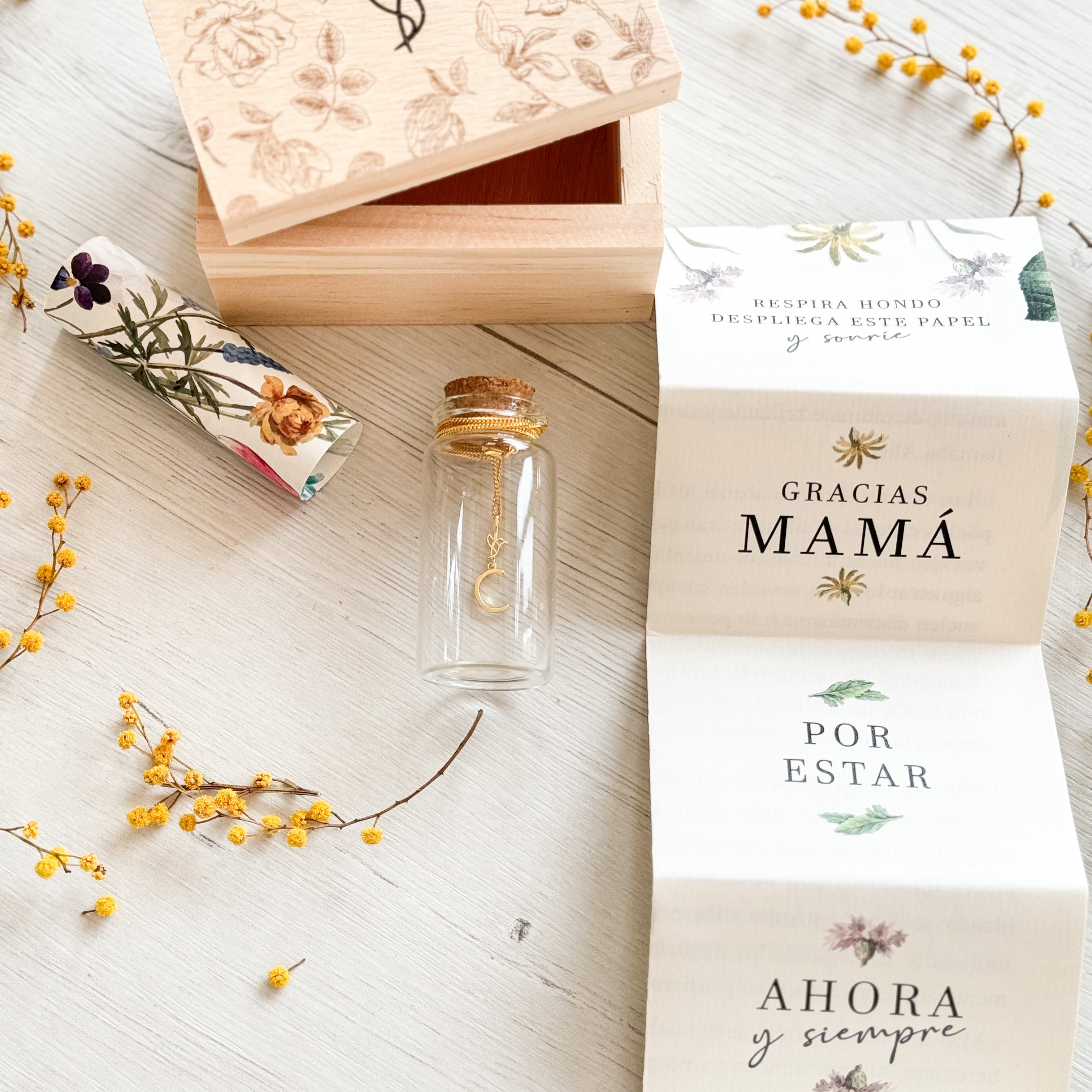 Colgante de mamá Iniciales del Ahora