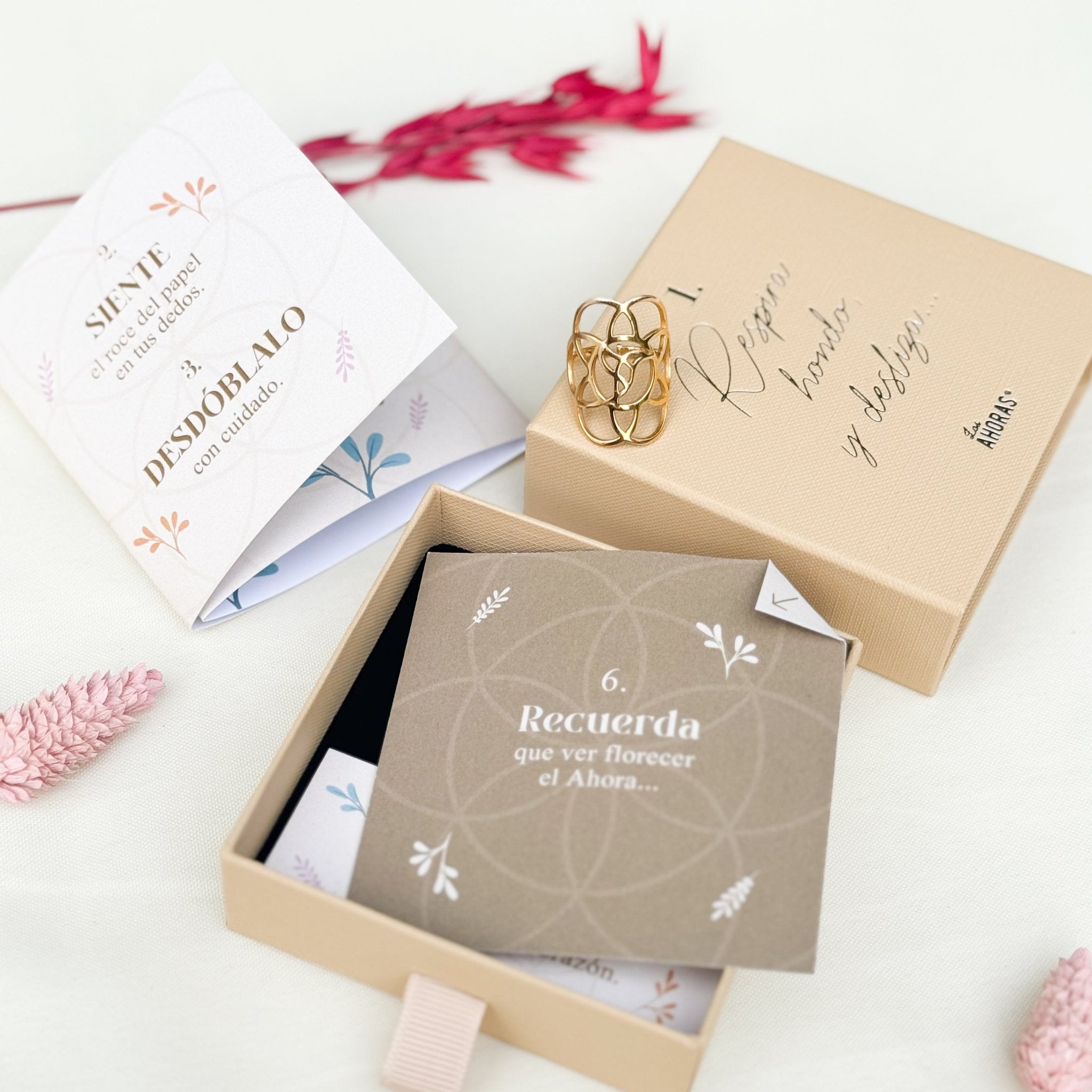 Anillo La Flor del Ahora - LOS AHORAS