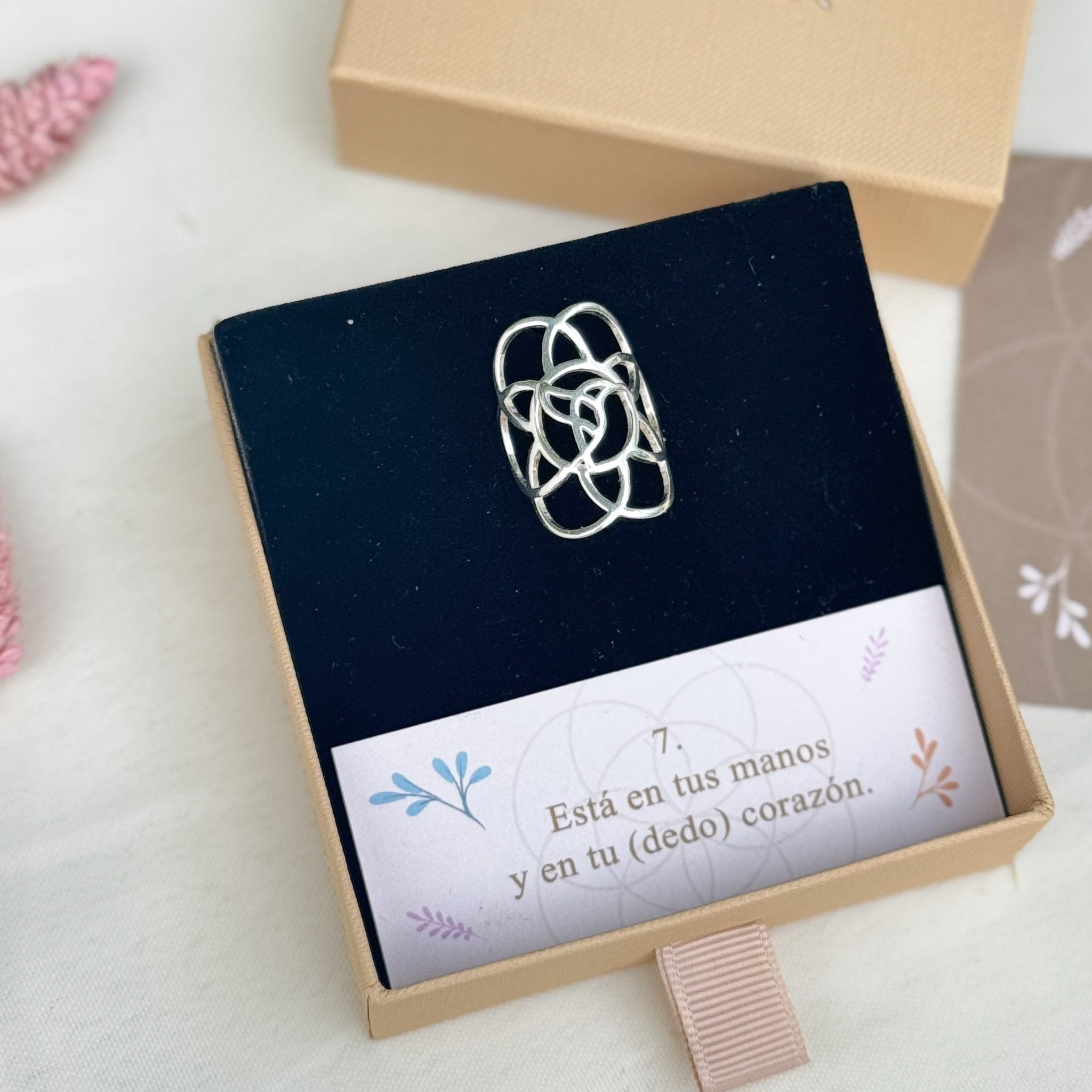 Anillo La Flor del Ahora - LOS AHORAS