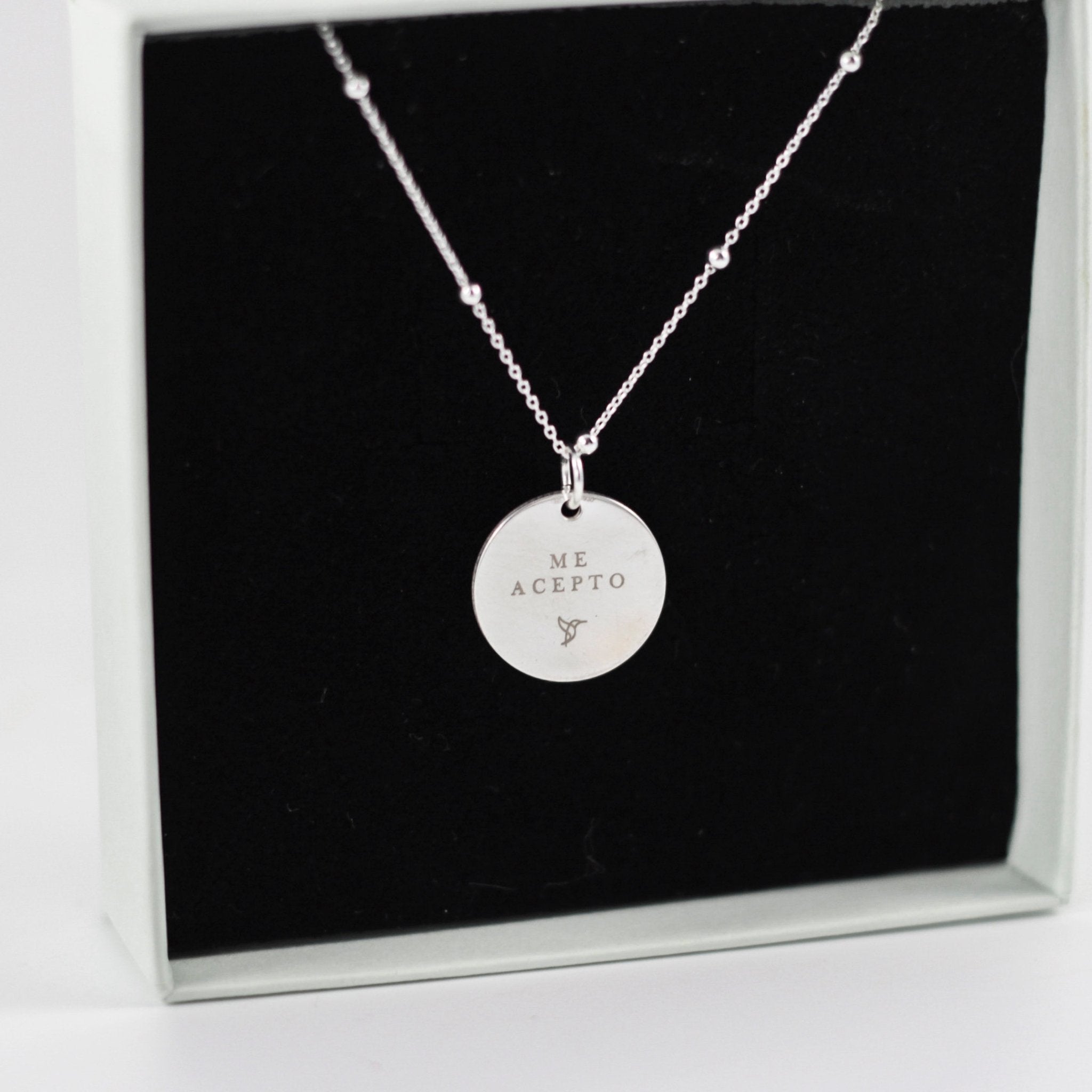 Collar "Me acepto Ahora y en todas mis fases" - LOS AHORAS