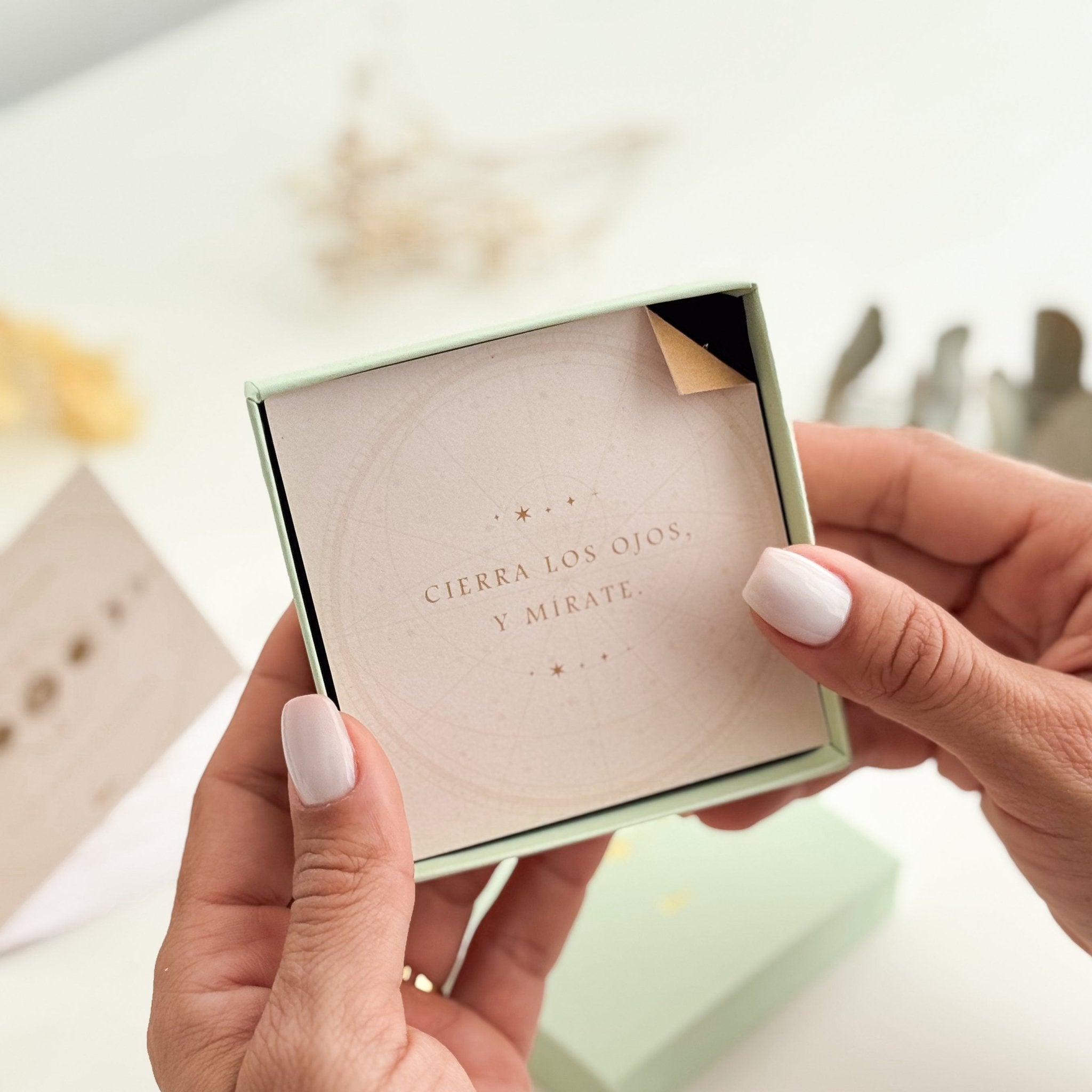 Pulsera "Me acepto Ahora y en todas mis fases" - LOS AHORAS