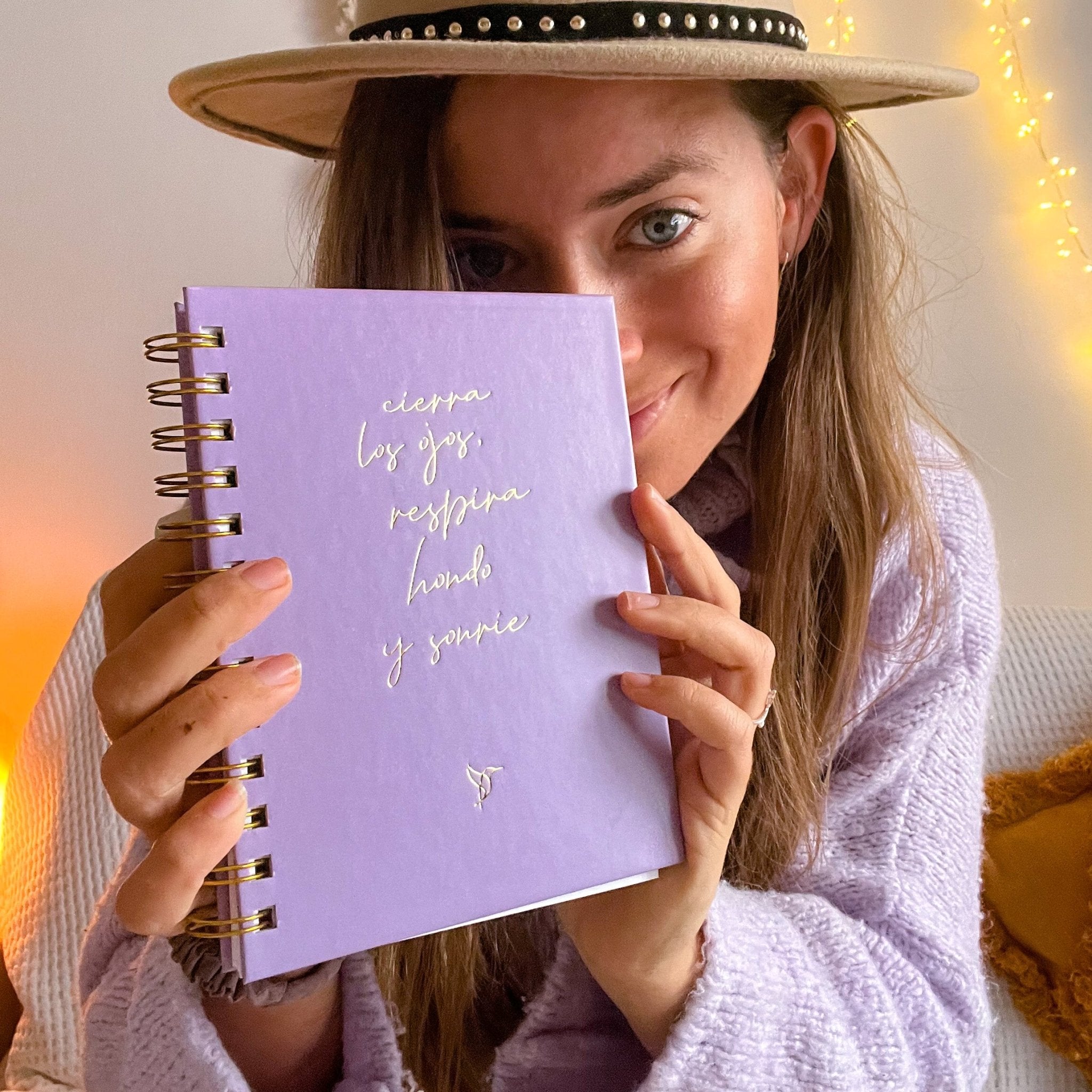 Cuaderno Journal 'VIOLETA' - LOS AHORAS